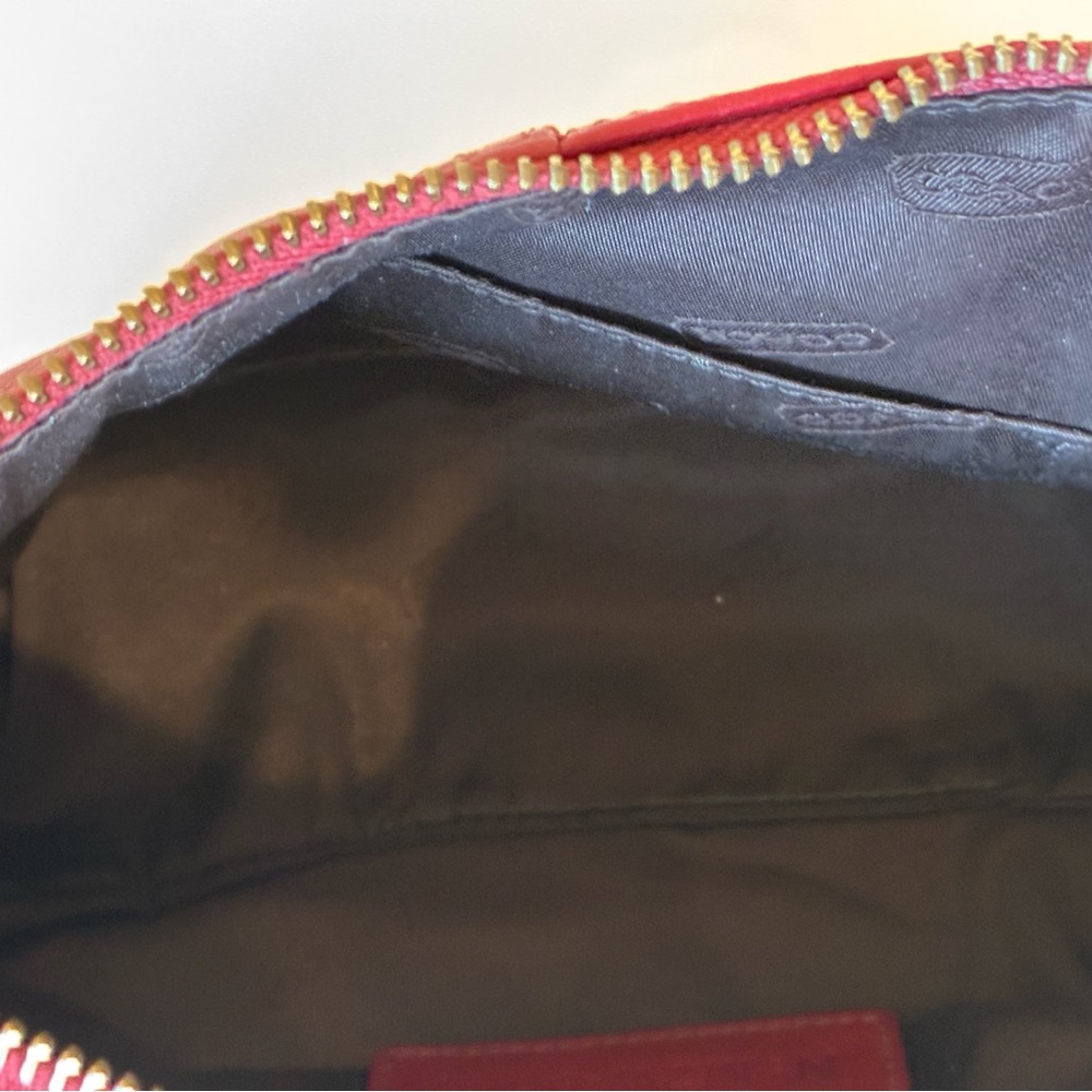 Coach Vintage Red Leather Shoulder Bag Y2K - Picture 10 of 15